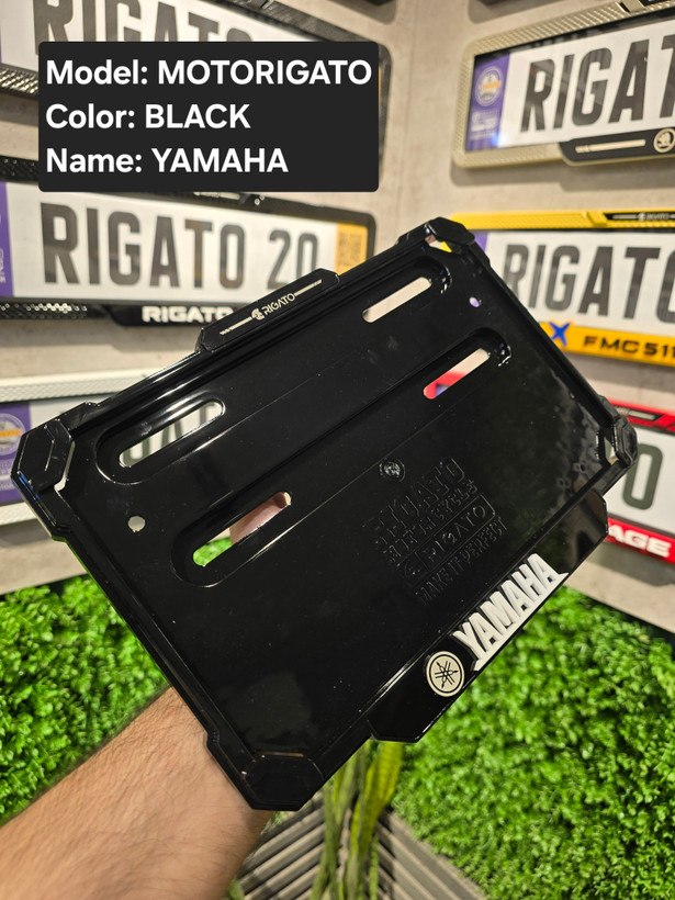 خرید قاب پلاک موتور مشکی یاماها(Yamaha) بدون براکت - فروشگاه کارگیل